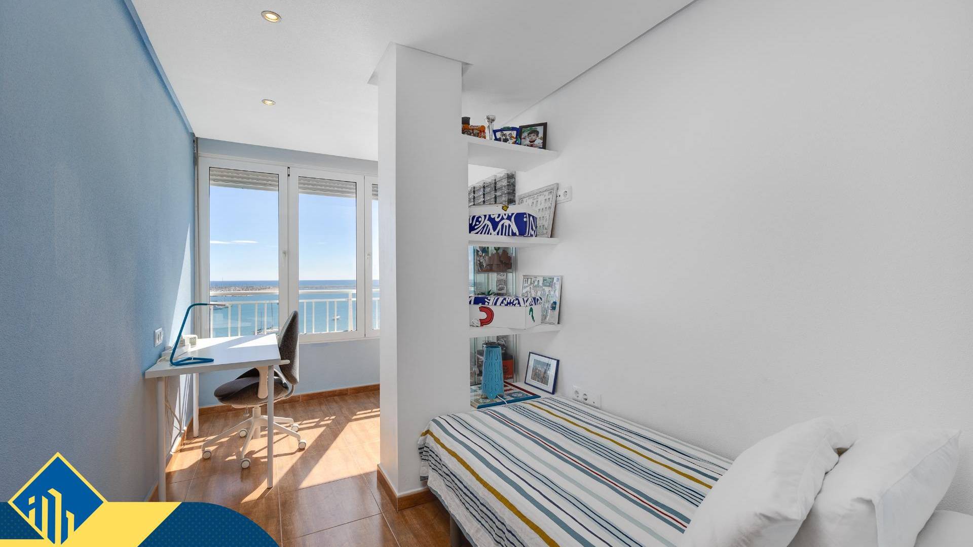Segunda Mano - Apartamento - Torrevieja - Acequion