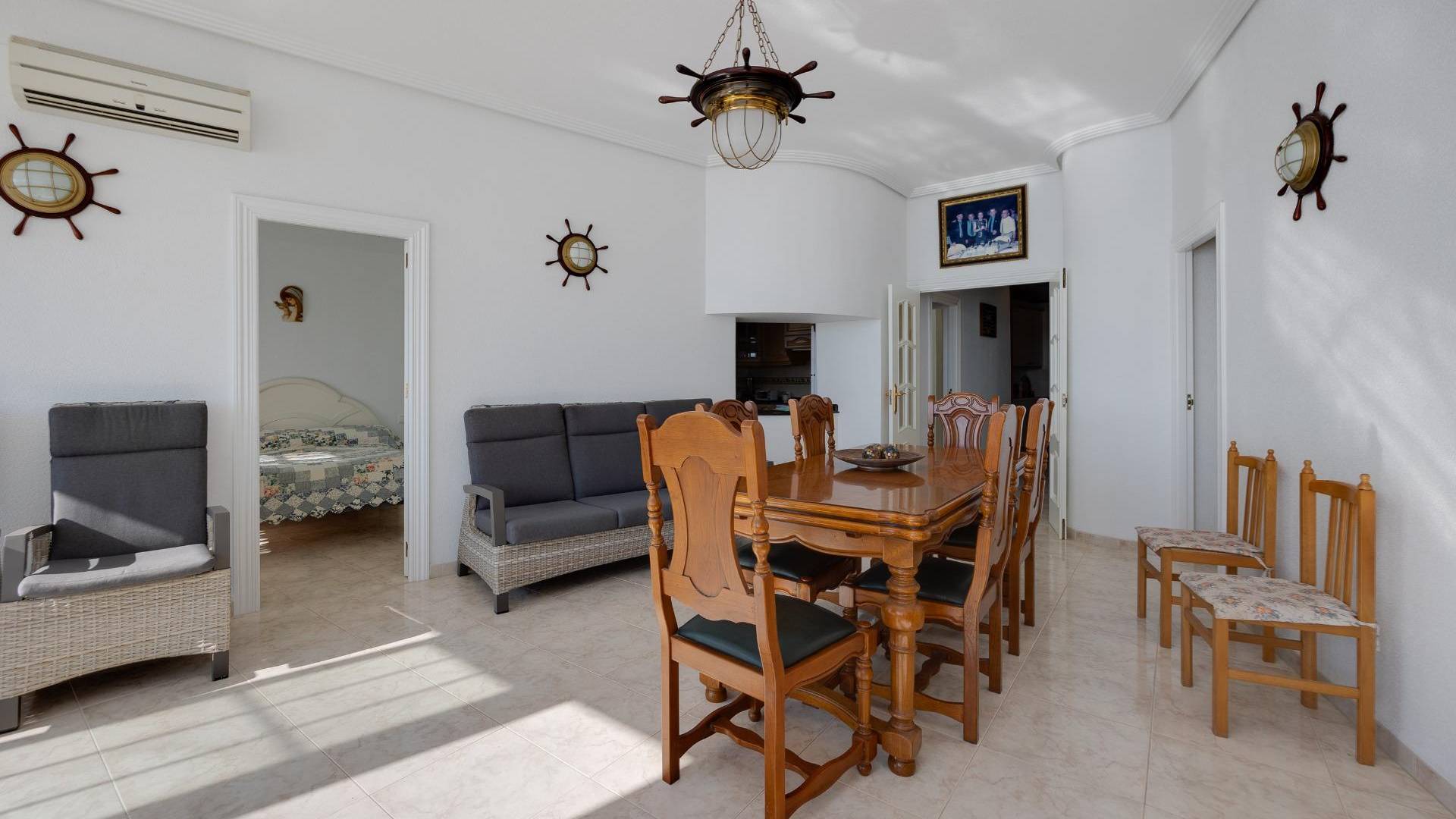 Segunda Mano - Apartamento - Torrevieja - Acequion