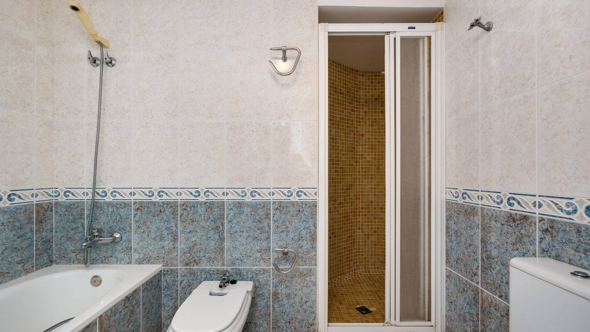 Segunda Mano - Apartamento - Torrevieja - Acequion