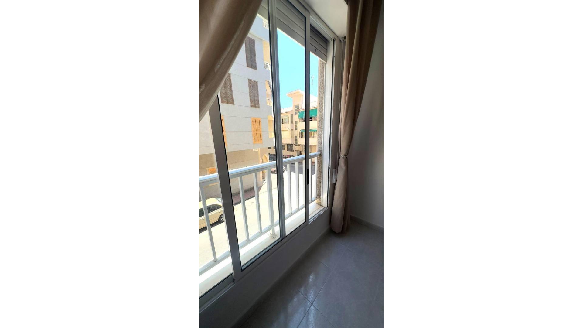 Segunda Mano - Apartamento - Torrevieja - Acequion