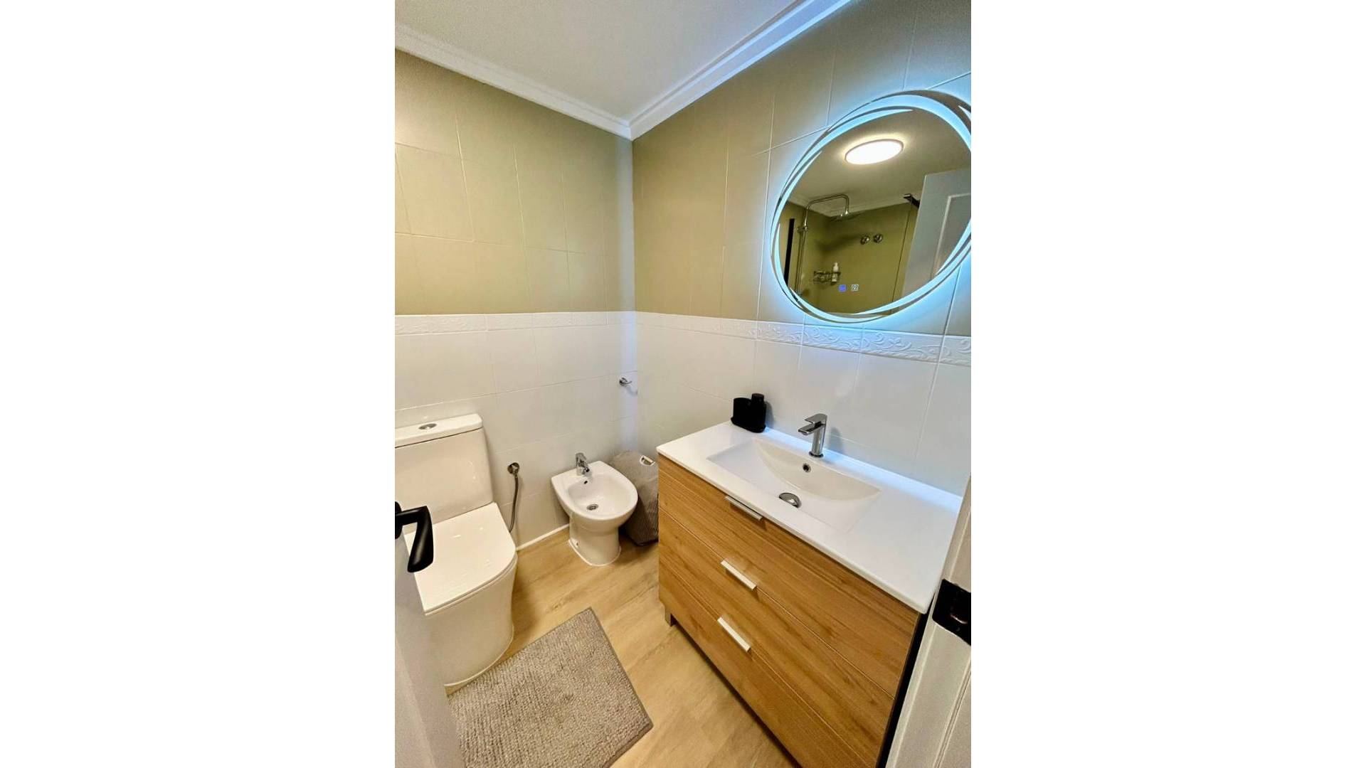 Segunda Mano - Apartamento - Torrevieja - Center