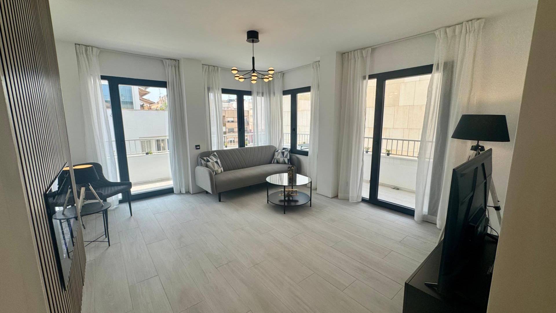 Segunda Mano - Apartamento - Torrevieja - Centro - Muelle Pesquero