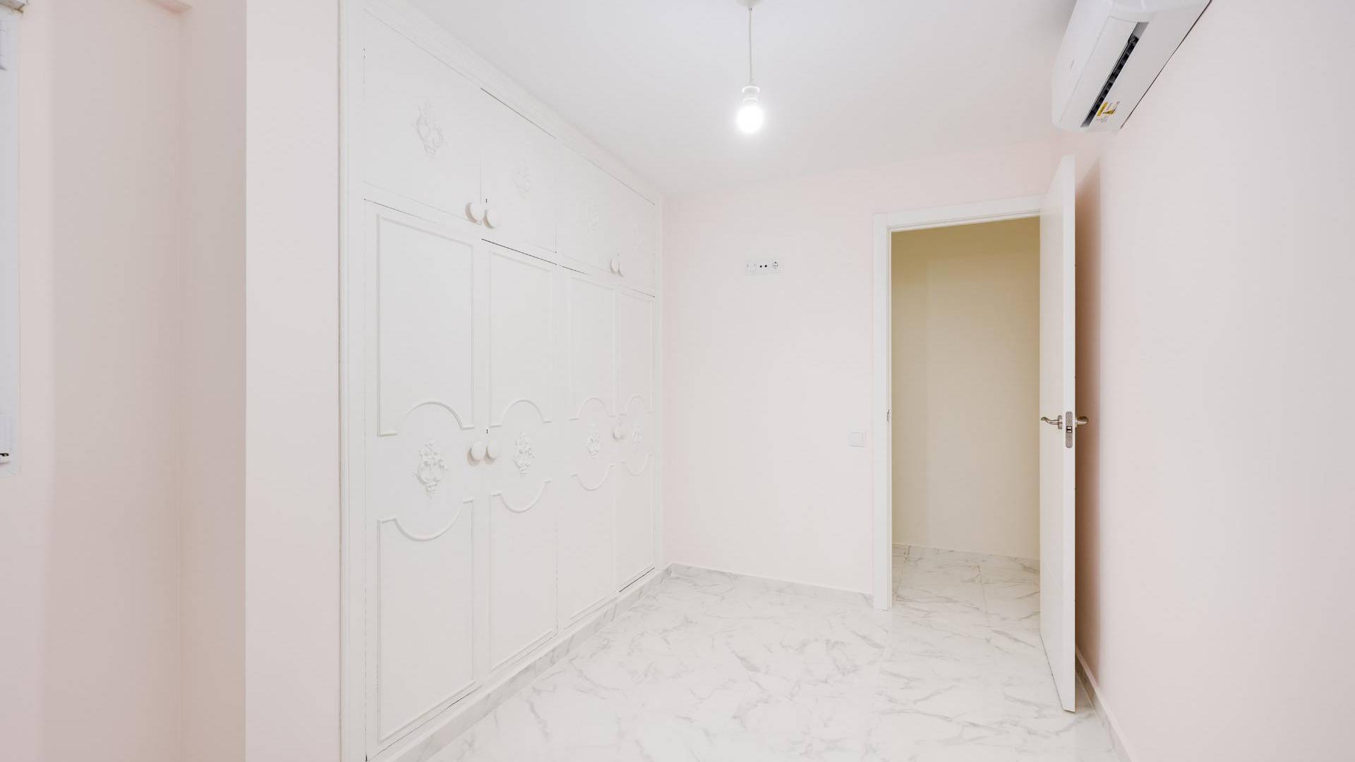 Segunda Mano - Apartamento - Torrevieja - Centro
