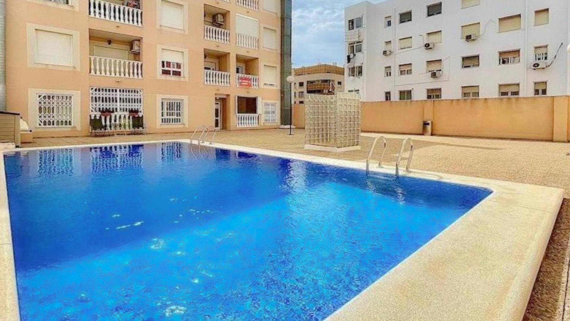 Segunda Mano - Apartamento - Torrevieja - Centro