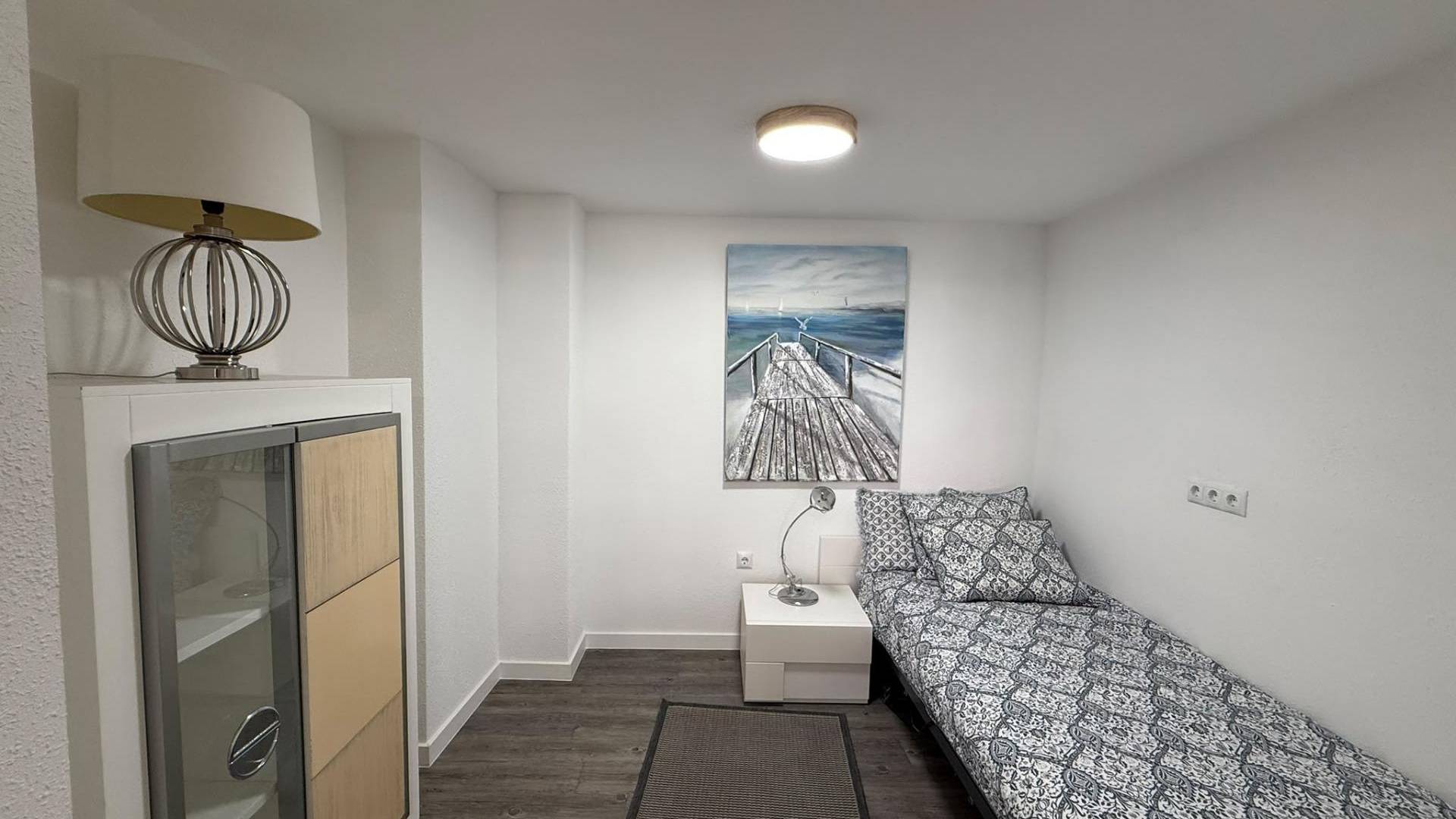 Segunda Mano - Apartamento - Torrevieja - Estacion de autobuses