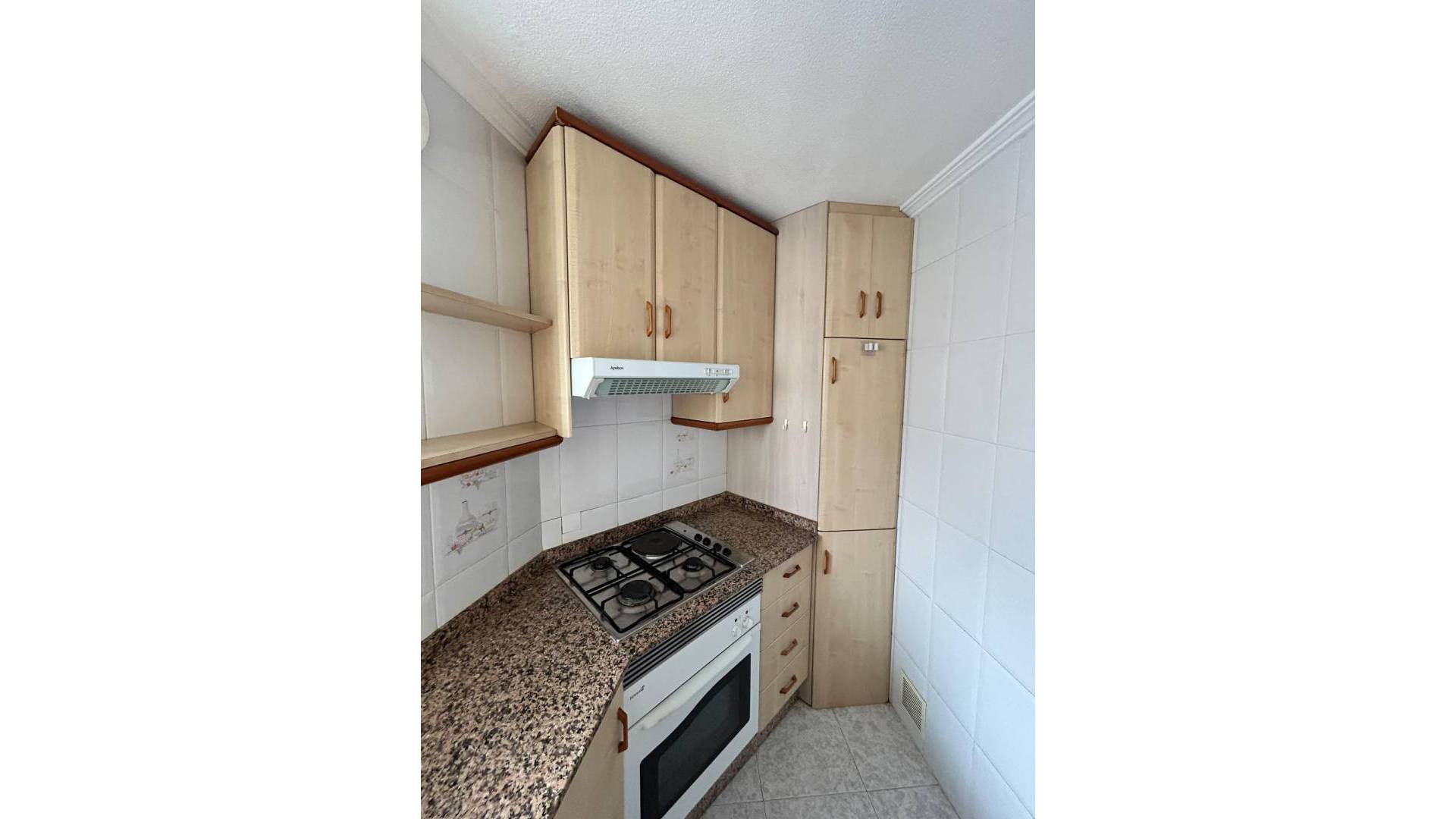 Segunda Mano - Apartamento - Torrevieja - Estacion de autobuses