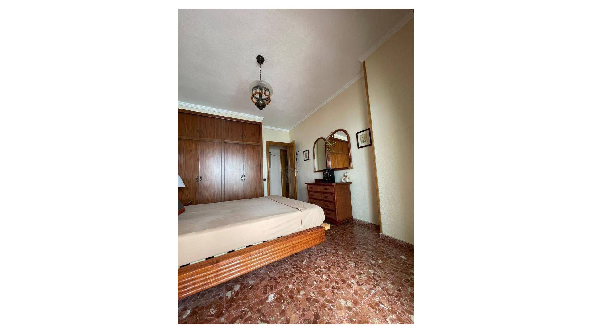 Segunda Mano - Apartamento - Torrevieja - Paseo maritimo