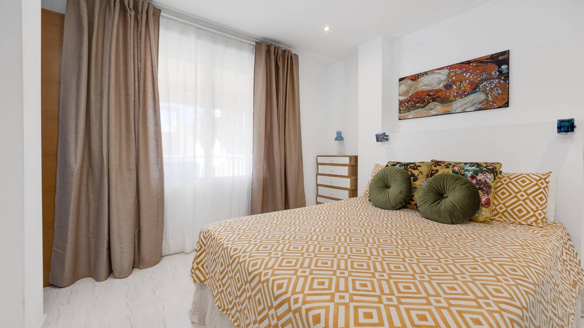Segunda Mano - Apartamento - Torrevieja - Playa de los Naufragos