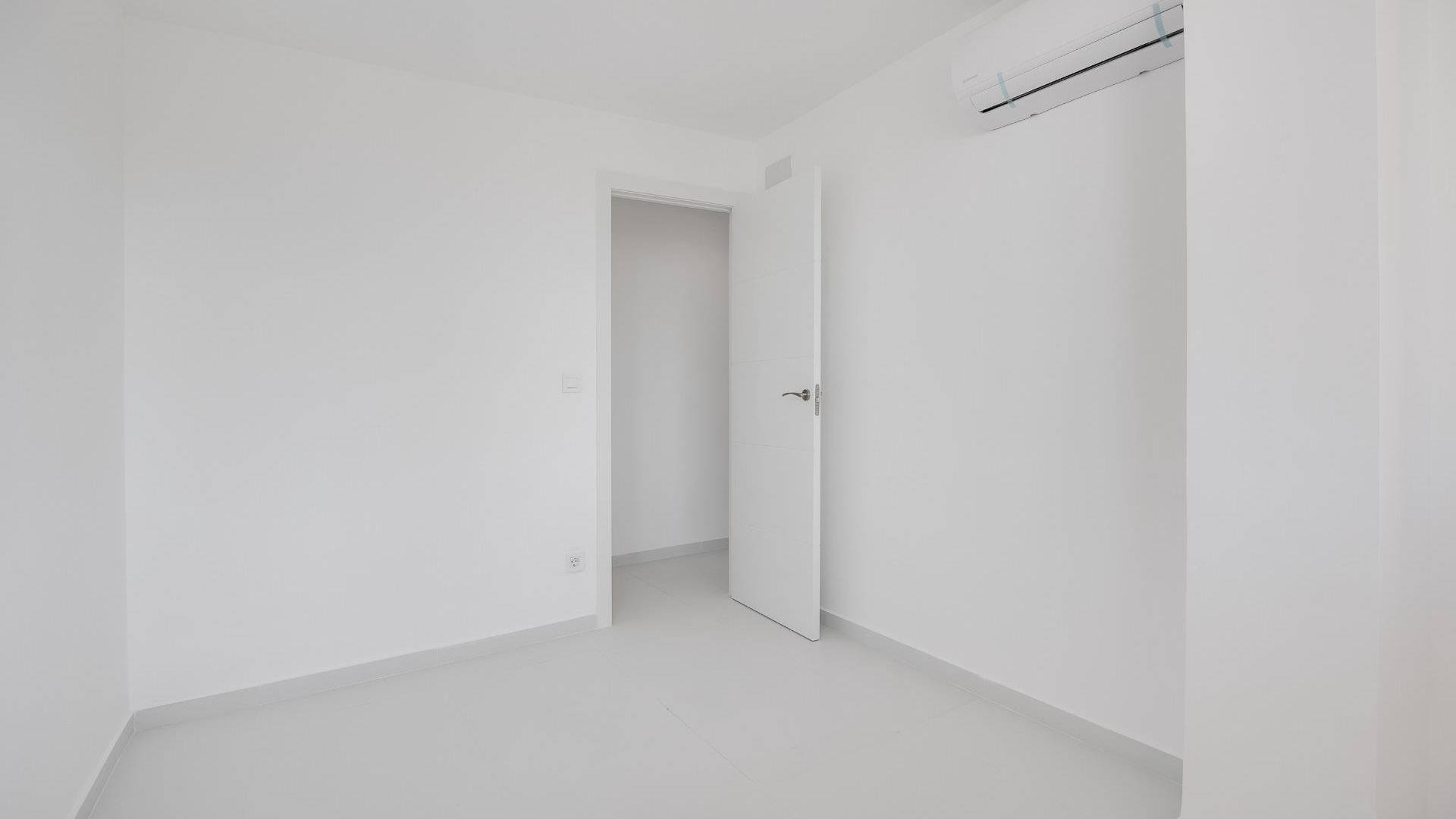 Segunda Mano - Apartamento - Torrevieja - Playa de los Naufragos