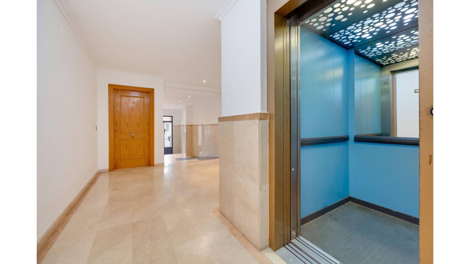 Segunda Mano - Apartamento - Torrevieja - Playa de los Naufragos