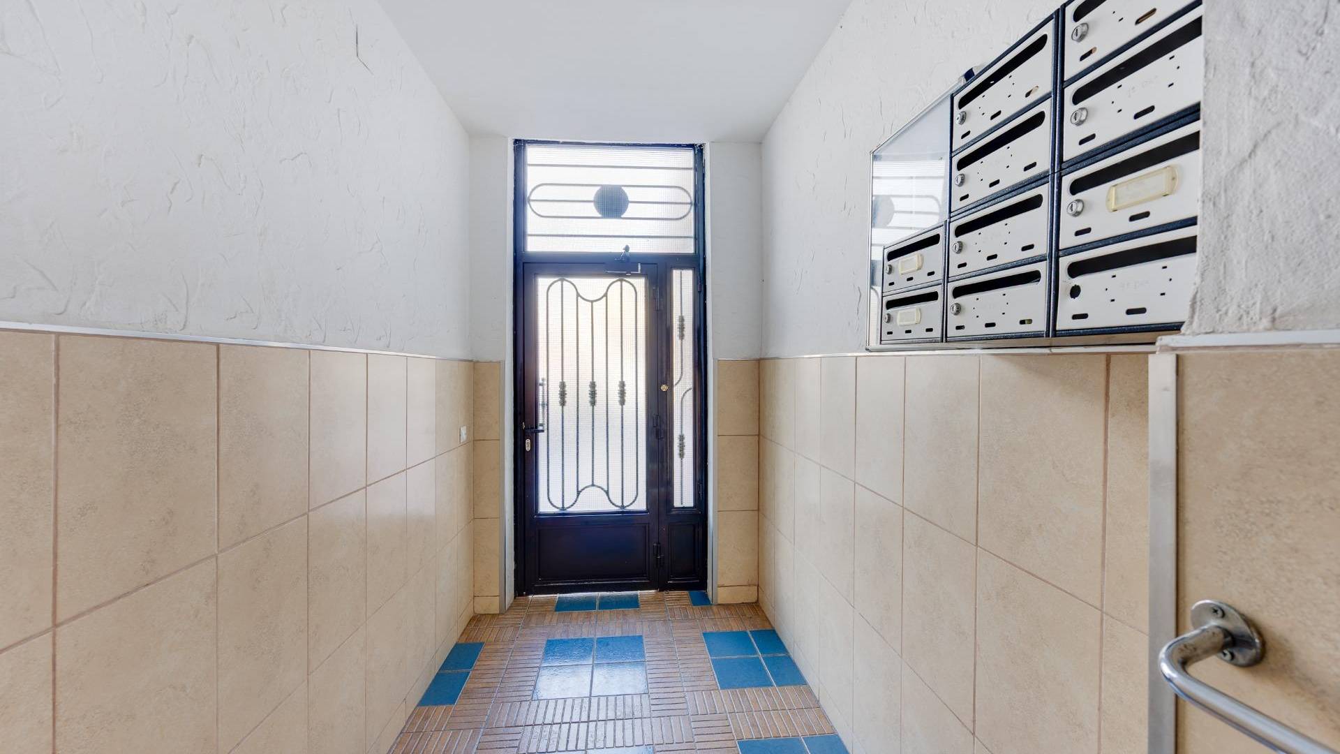 Segunda Mano - Apartamento - Torrevieja - Playa de los Naufragos