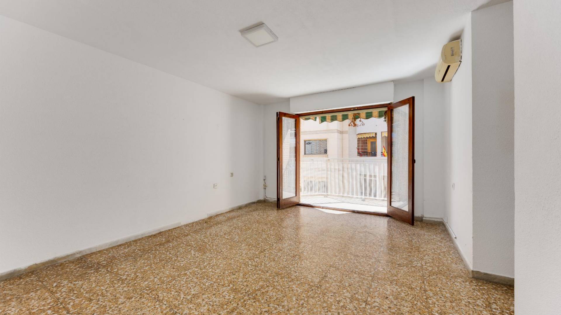 Segunda Mano - Apartamento - Torrevieja - Playa del Acequión