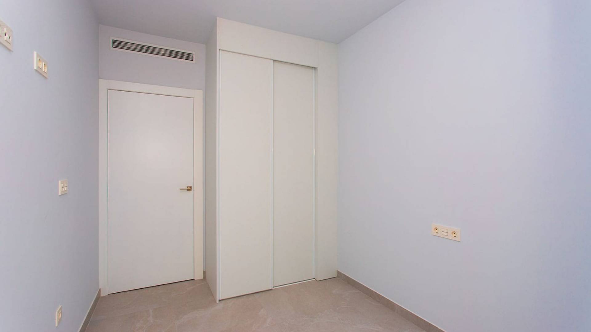 Segunda Mano - Apartamento - Torrevieja - Playa del cura