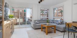 Segunda Mano - Apartamento - Torrevieja - Puerto