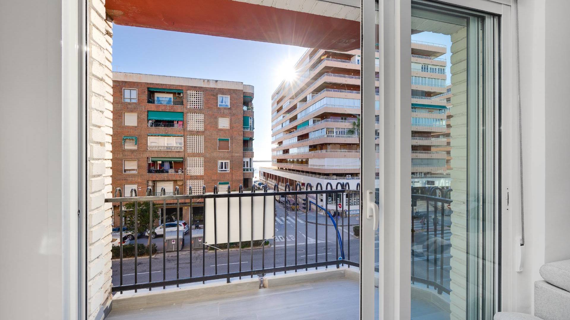 Segunda Mano - Apartamento - Torrevieja - Puerto