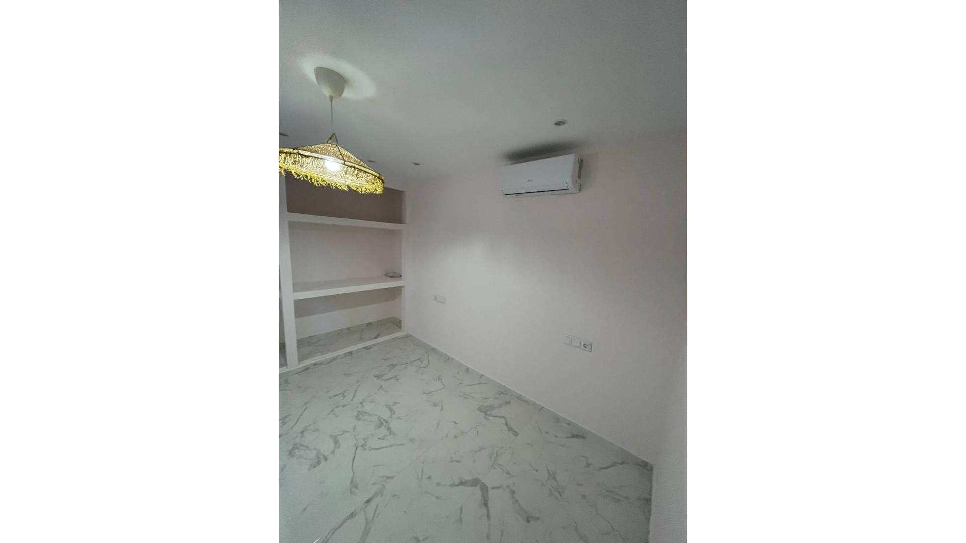 Segunda Mano - Apartamento - Torrevieja - torrevieja