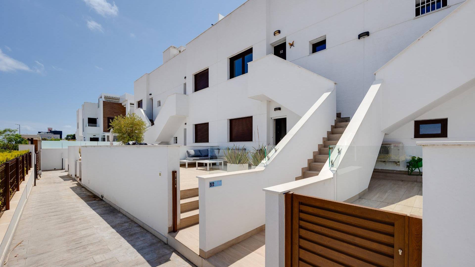 Segunda Mano - Ático - Torrevieja - Los balcones