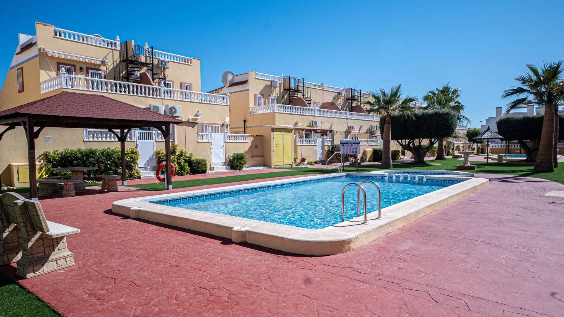 Segunda Mano - Bungalow - Orihuela Costa - Los balcones