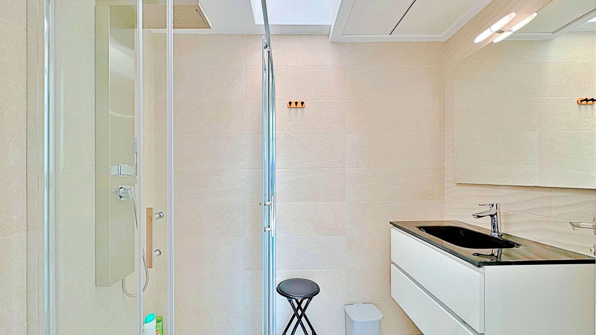 Segunda Mano - Bungalow - Torrevieja - Los balcones