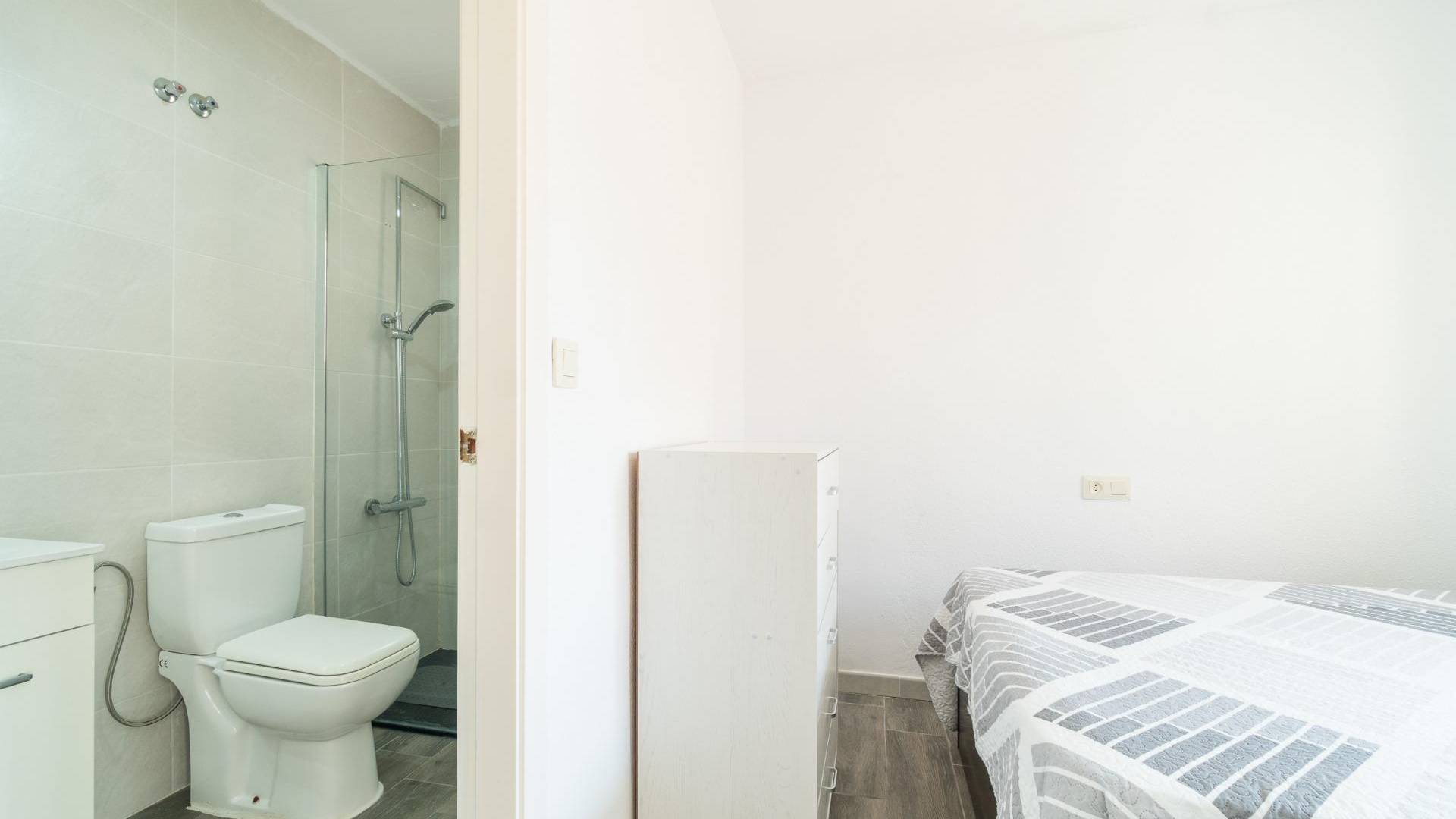 Segunda Mano - Bungalow - Torrevieja - Los balcones