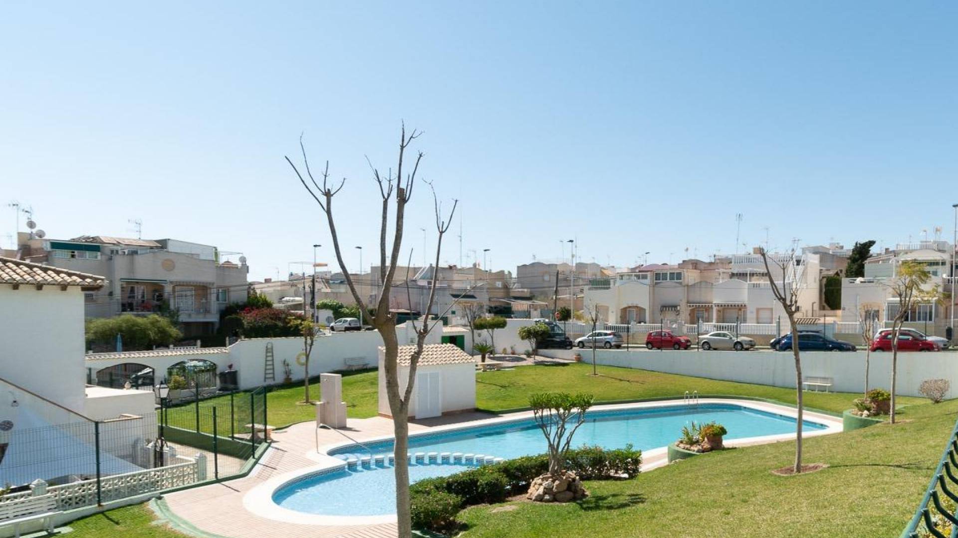 Segunda Mano - Bungalow - Torrevieja - Los balcones