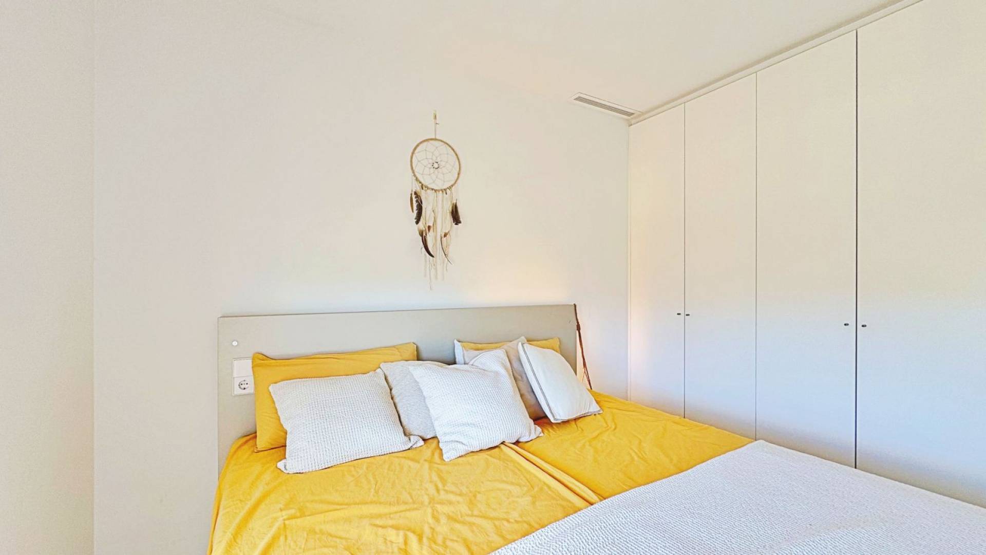 Segunda Mano - Bungalow - Torrevieja - Los balcones