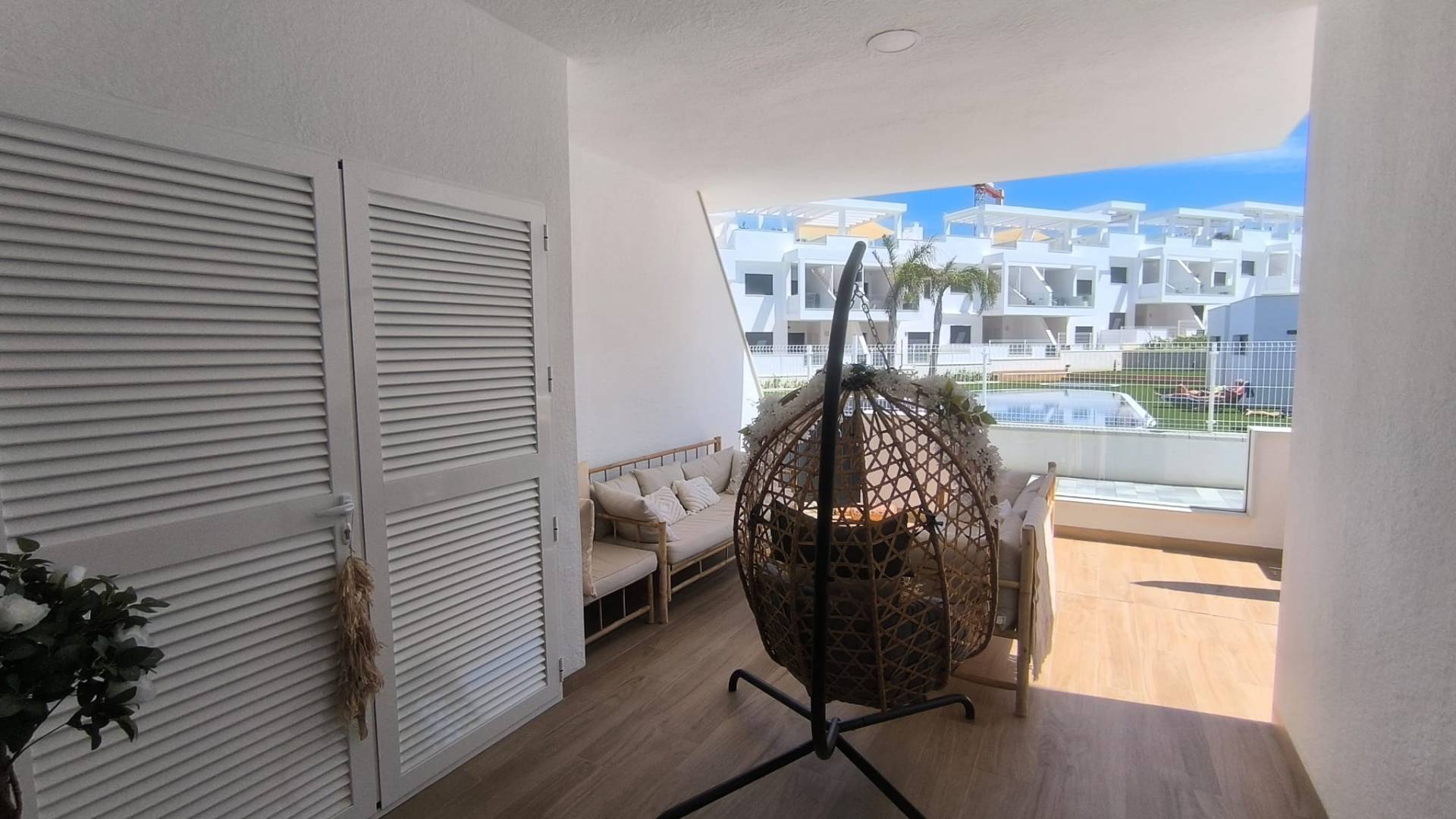 Segunda Mano - Bungalow - Torrevieja - Los balcones