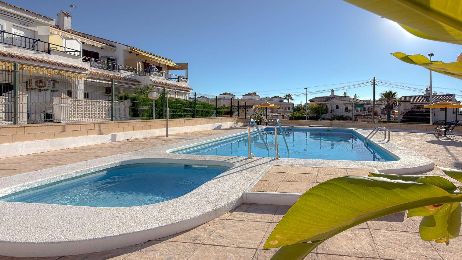Segunda Mano - Bungalow - Torrevieja - Torreblanca