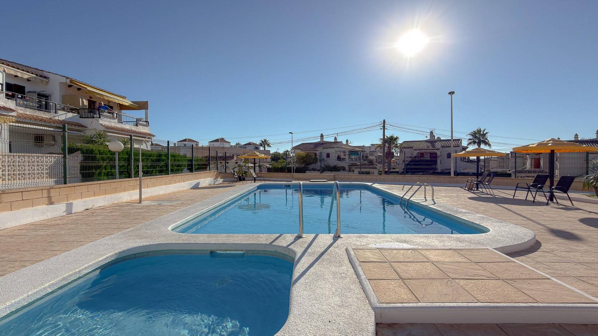 Segunda Mano - Bungalow - Torrevieja - Torreblanca