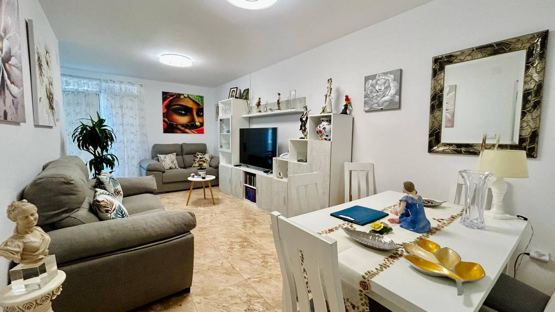 Segunda Mano - Bungalow - Torrevieja - Urbanización San Luis