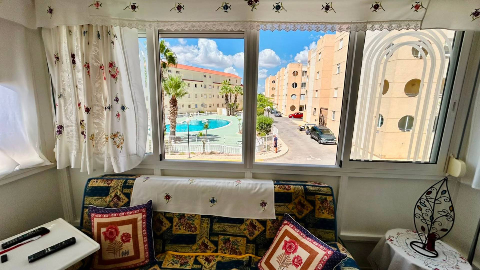 Segunda Mano - Bungalow - Torrevieja - Urbanización San Luis