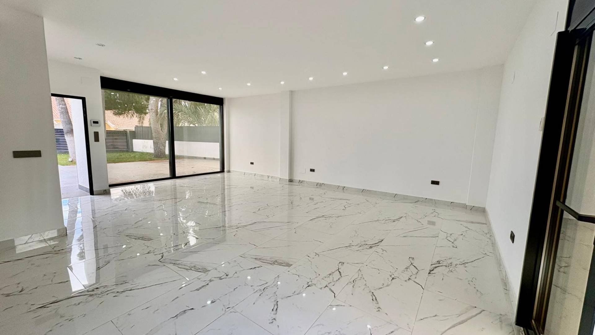 Segunda Mano - Chalet Independiente - Orihuela Costa