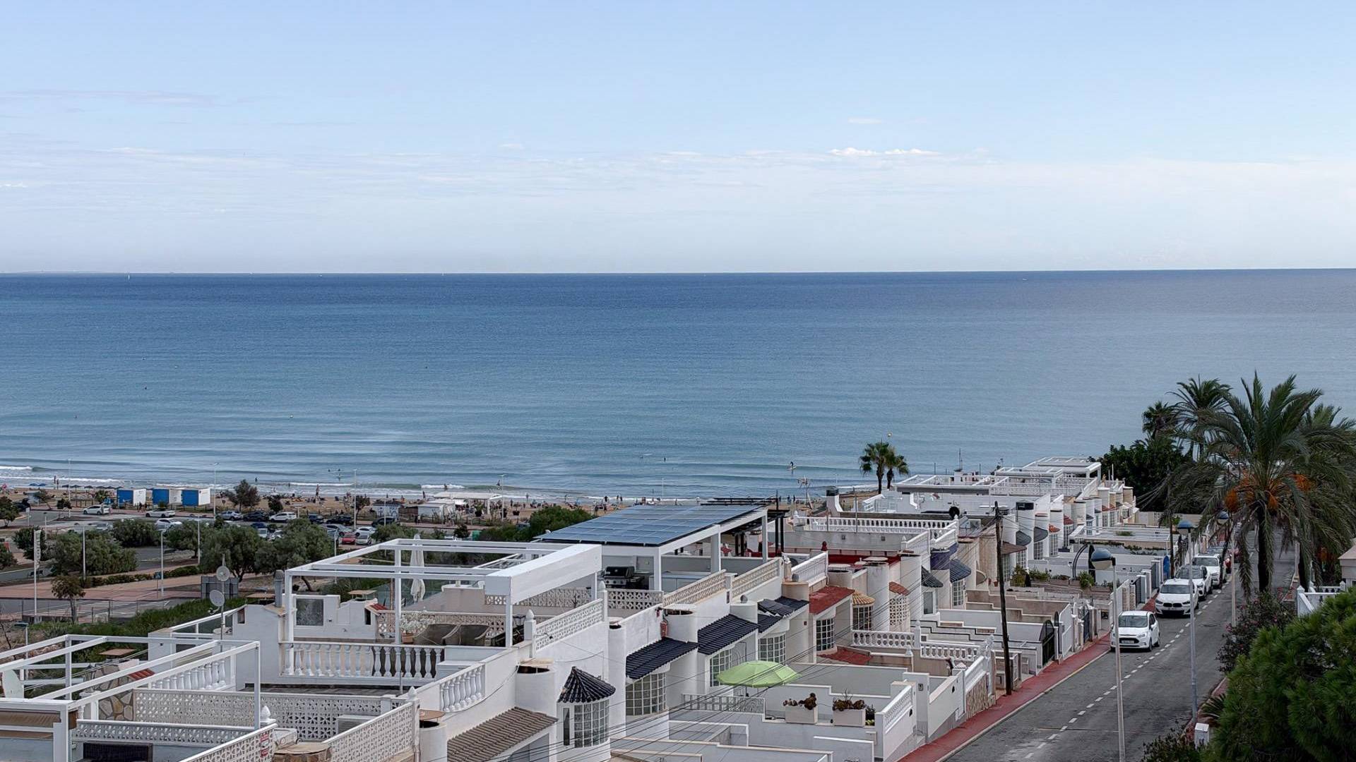 Segunda Mano - Desván - Torrevieja - Torreblanca