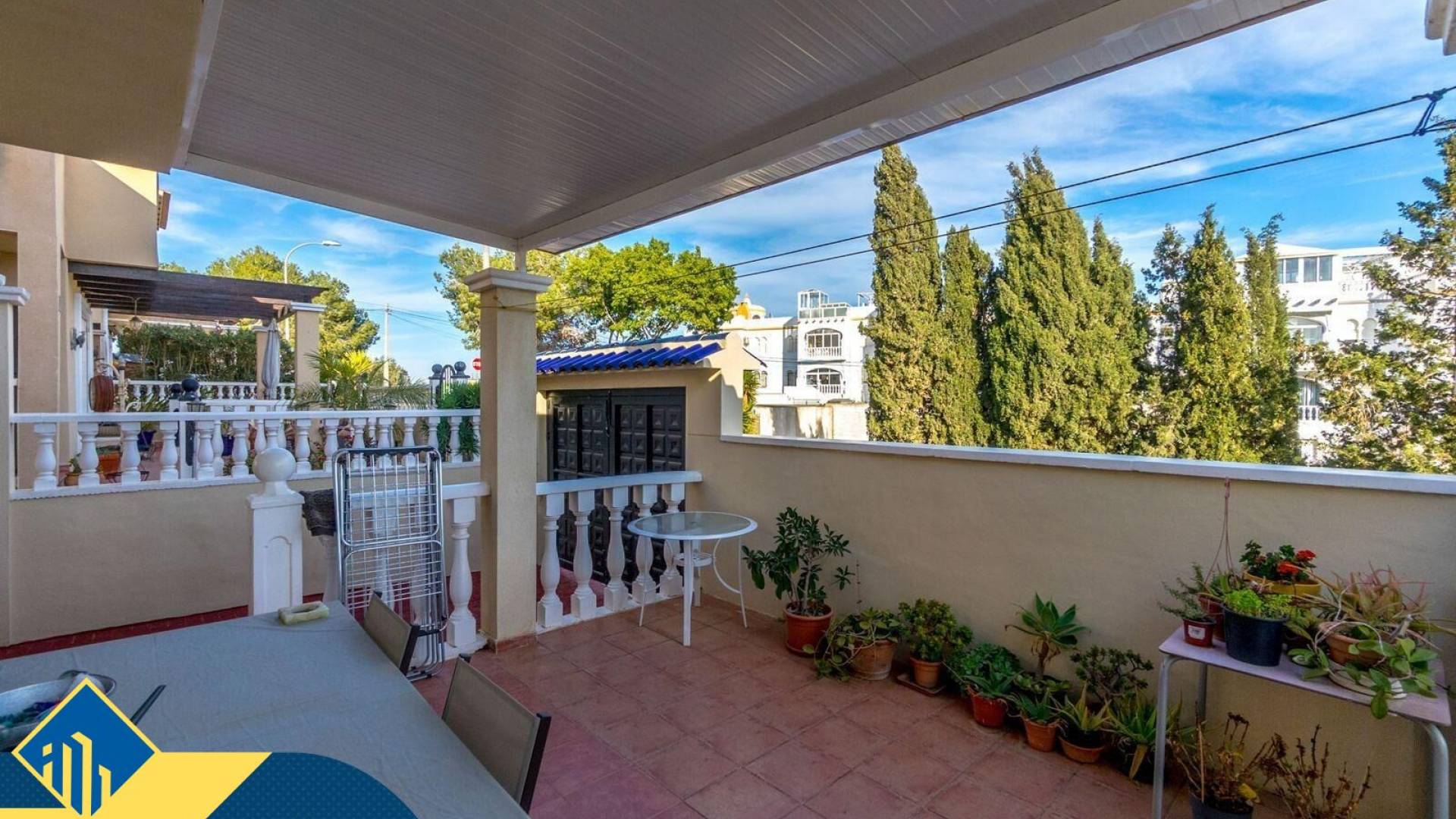 Segunda Mano - Duplex - San Miguel de Salinas - Las Filipinas