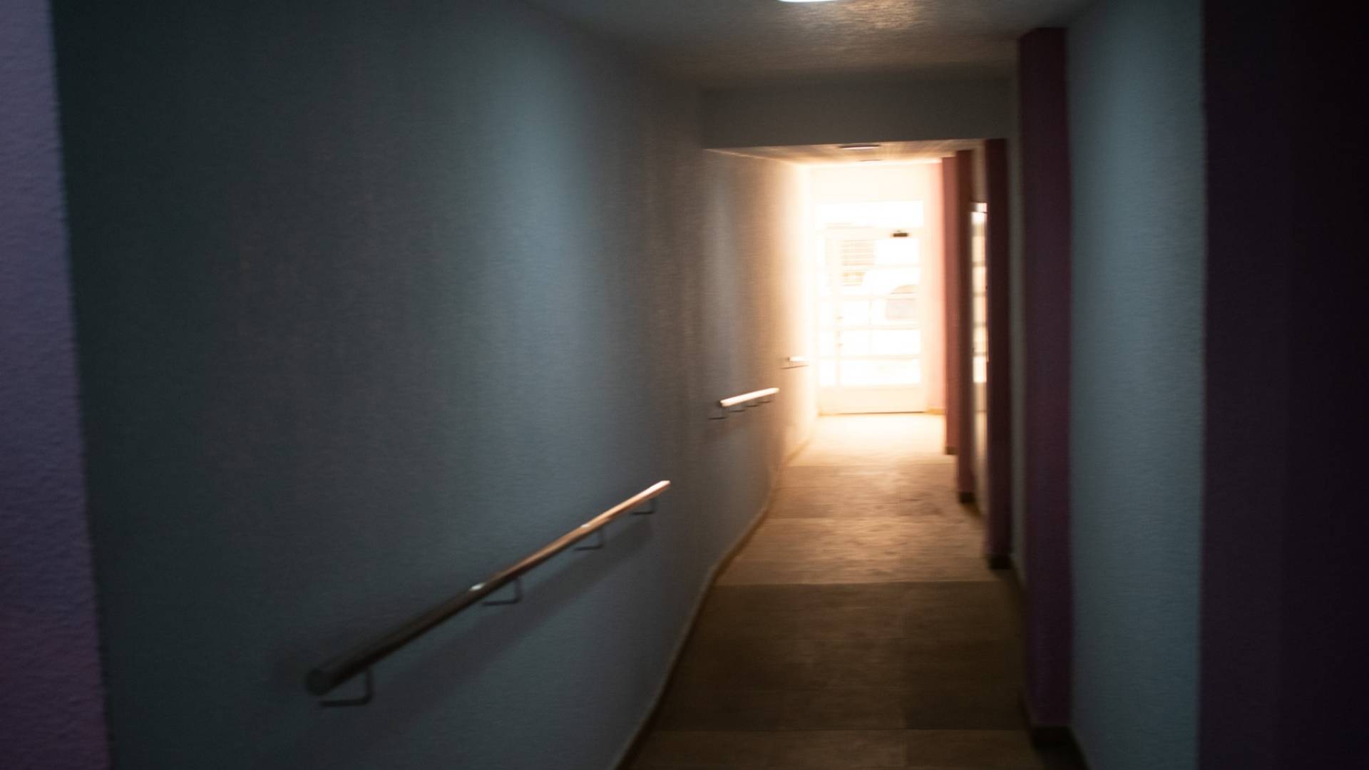 Segunda Mano - Edificio - Los Alcázares