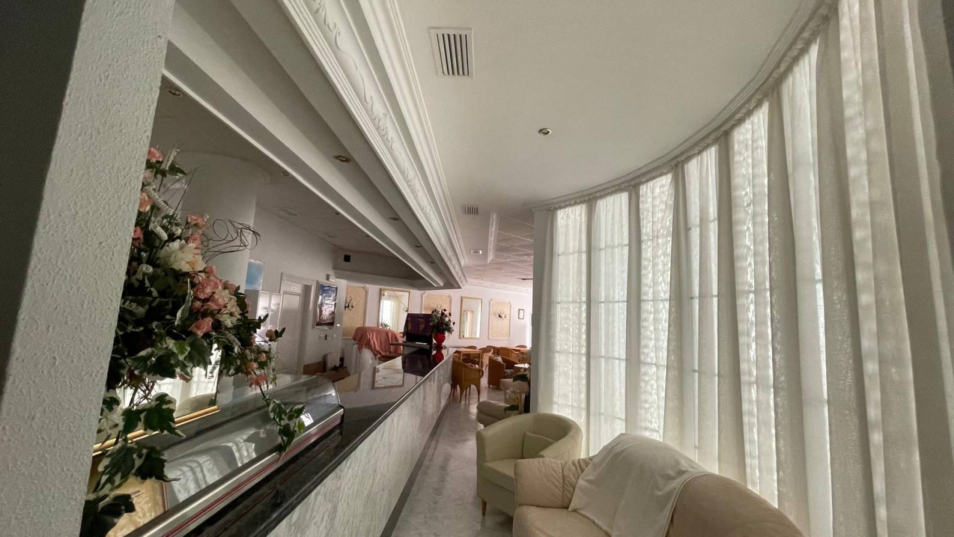 Segunda Mano - Local Comercial - Guardamar del Segura - Guardamar Playa