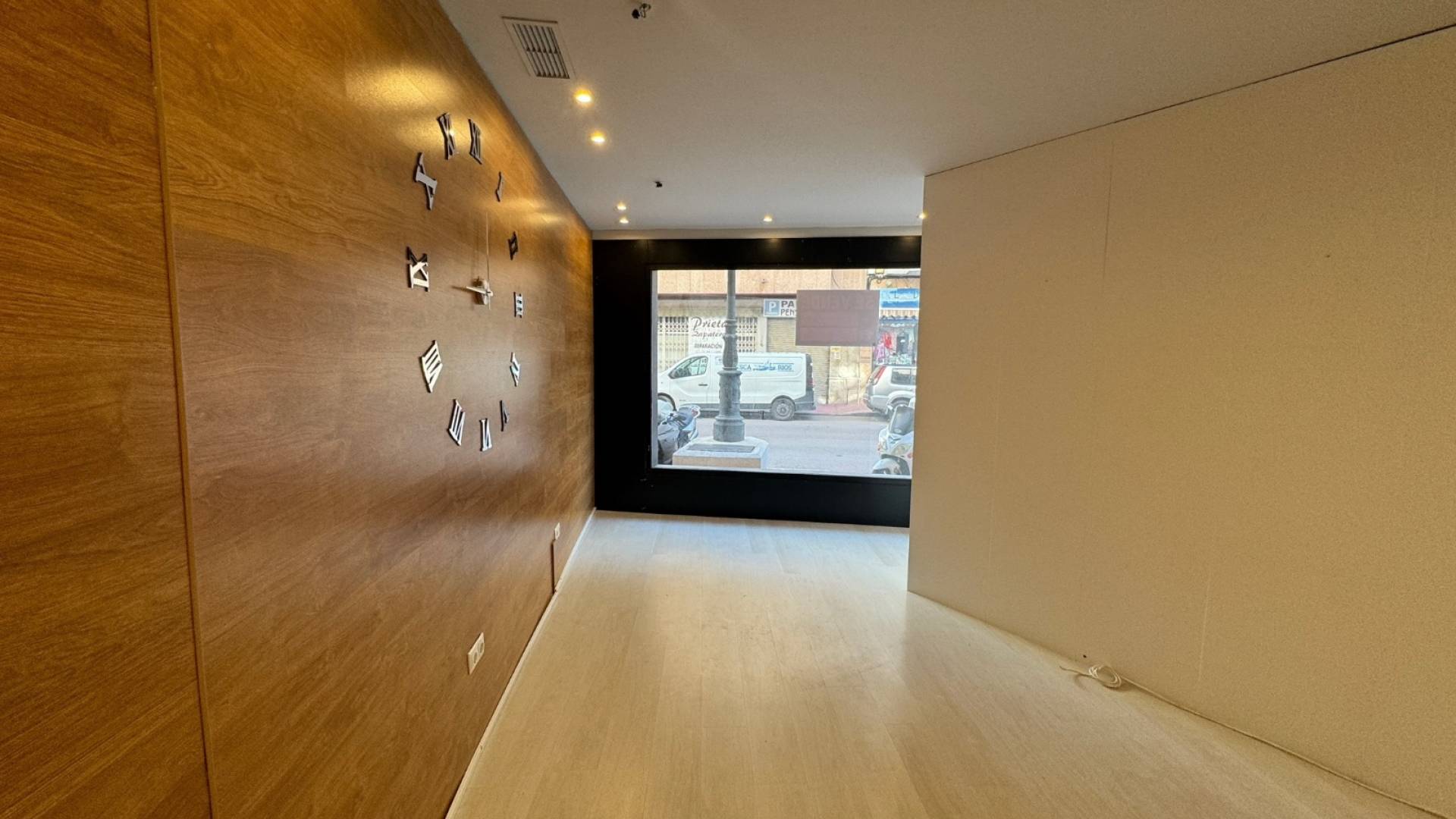 Segunda Mano - Local Comercial - Guardamar del Segura