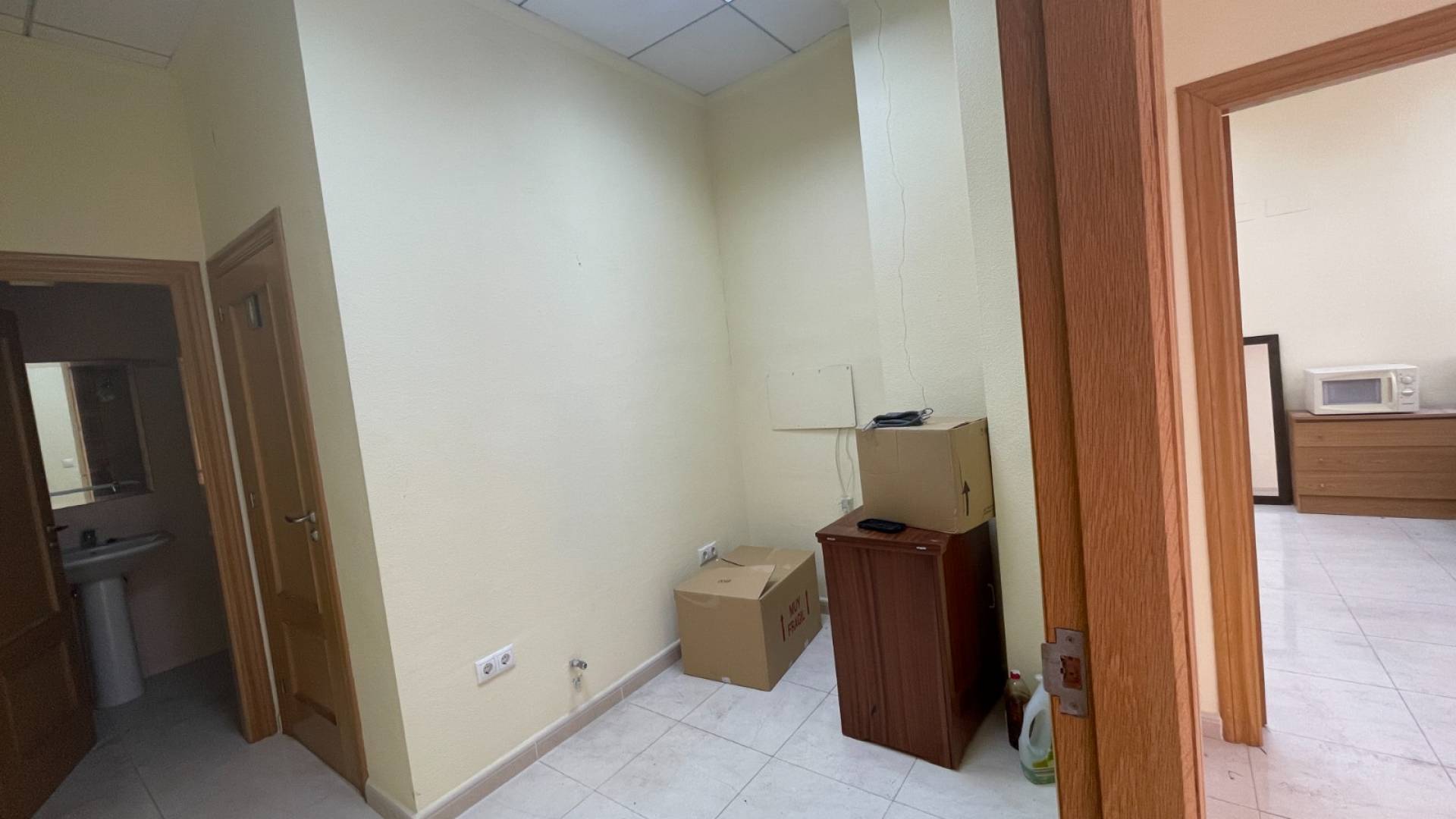 Segunda Mano - Local Comercial - Guardamar del Segura