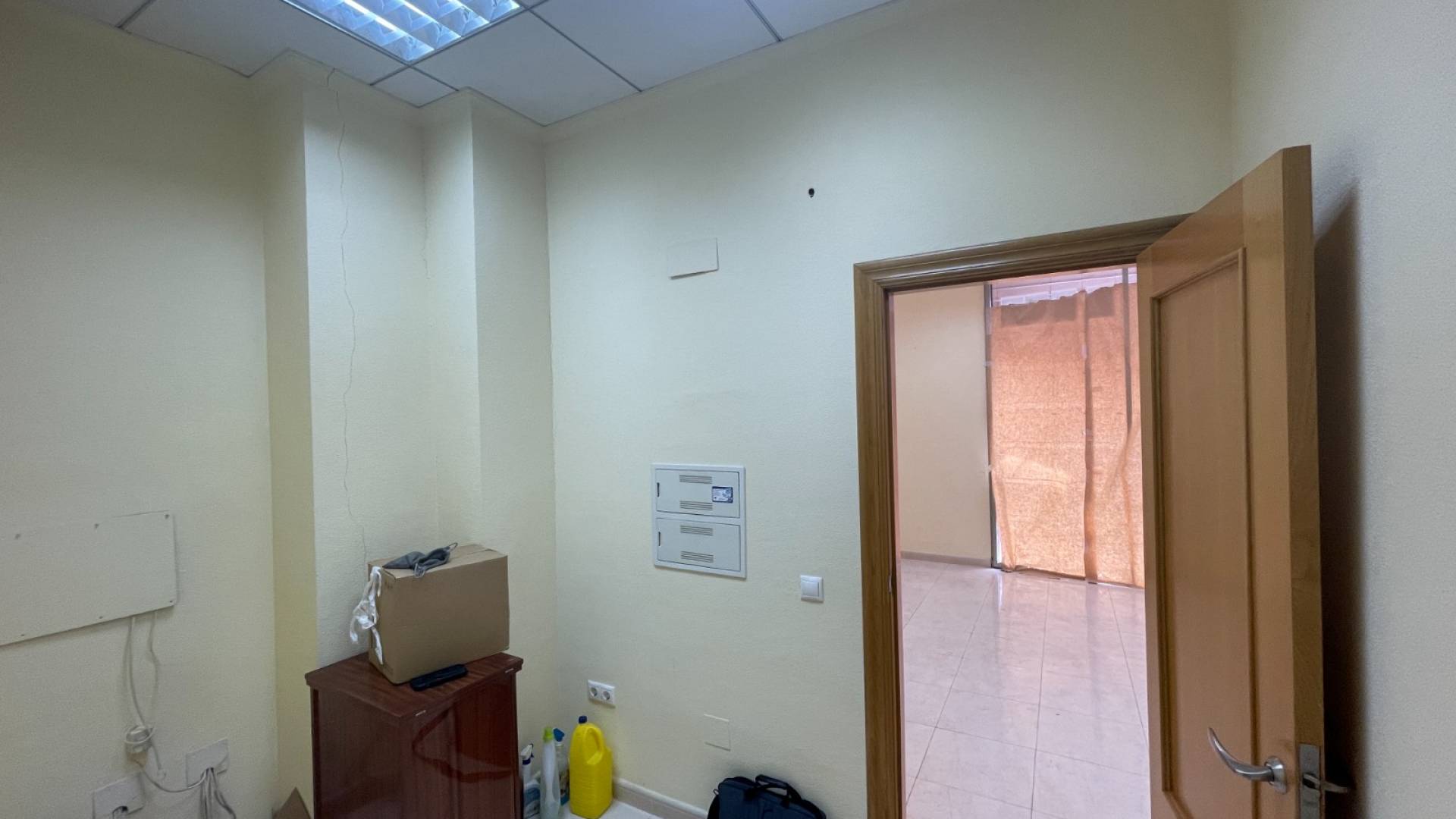 Segunda Mano - Local Comercial - Guardamar del Segura