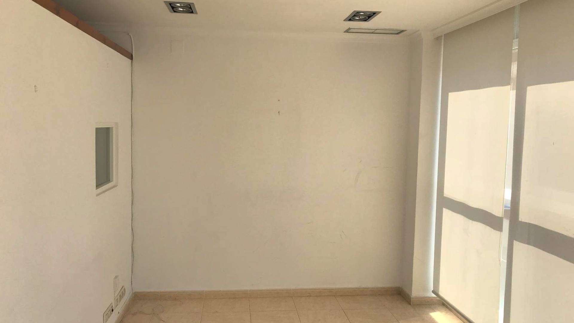 Segunda Mano - Local Comercial - Jávea - El Arenal