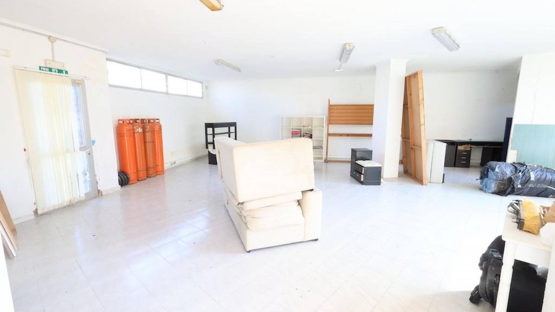 Segunda Mano - Local Comercial - Orihuela Costa - La Zenia