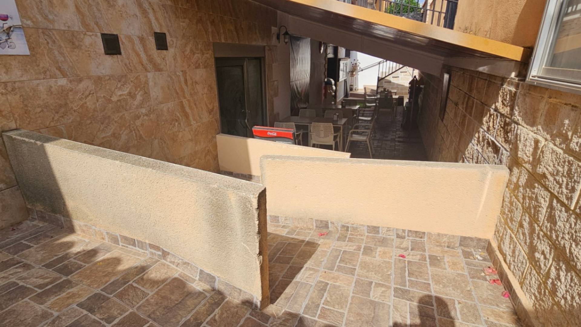 Segunda Mano - Local Comercial - Torrevieja - Aguas Nuevas