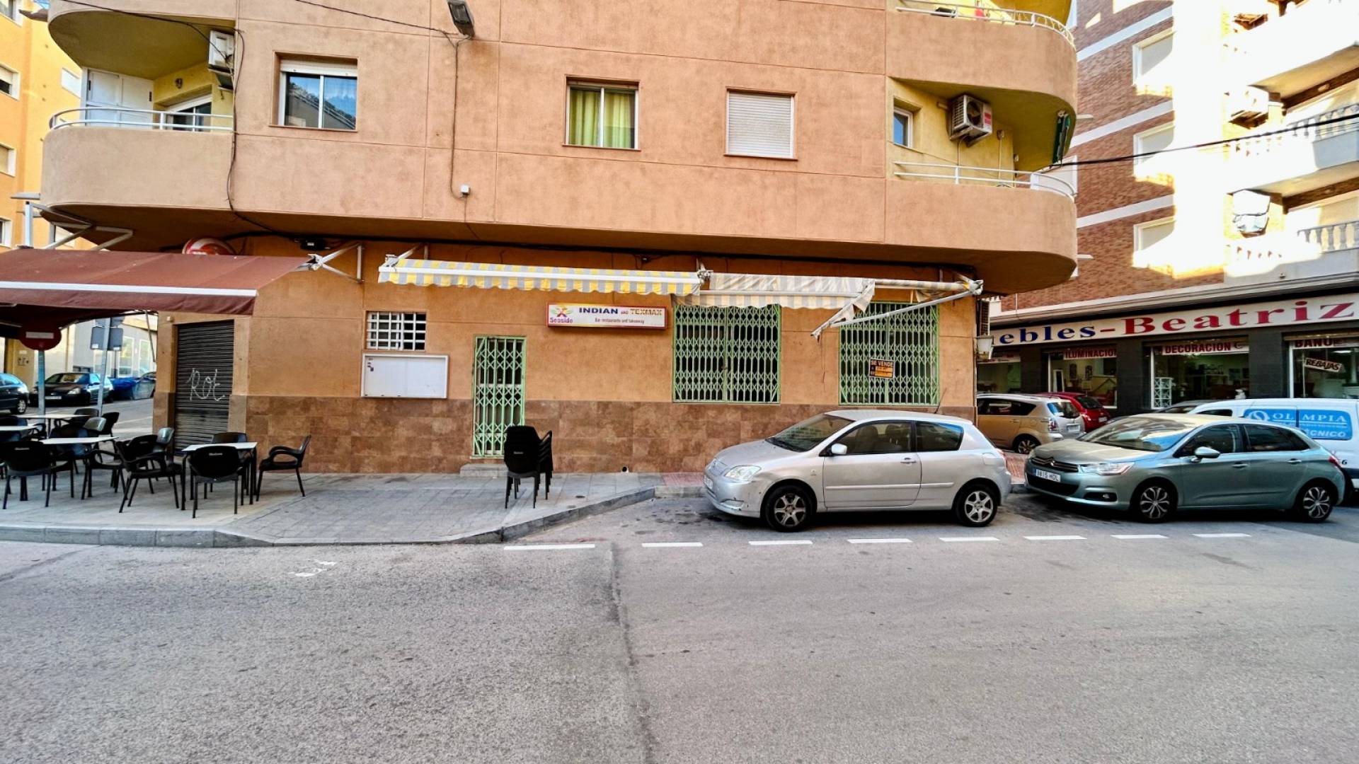 Segunda Mano - Local Comercial - Torrevieja - Center