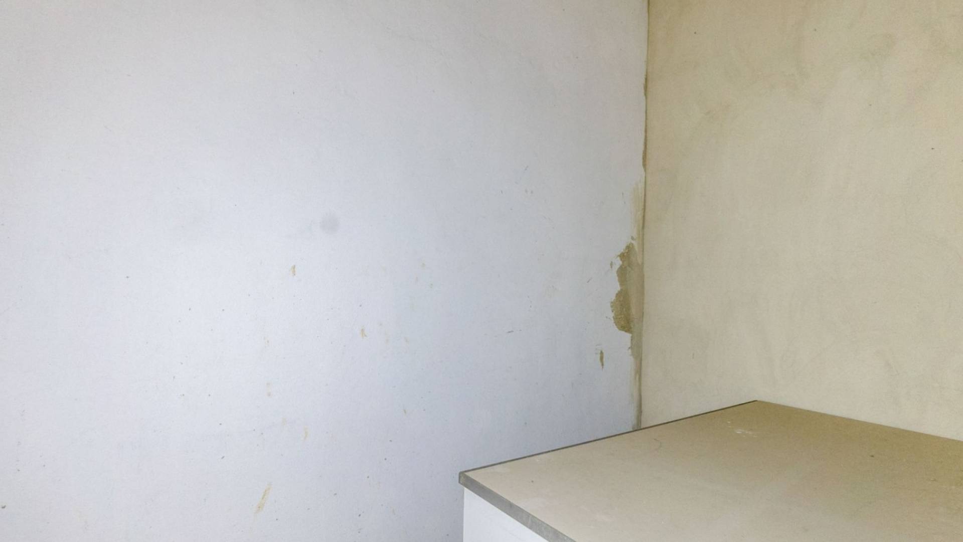 Segunda Mano - Local Comercial - Torrevieja