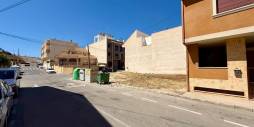 Segunda Mano - Solar Terreno - San Miguel de Salinas - CENTRO URBANO