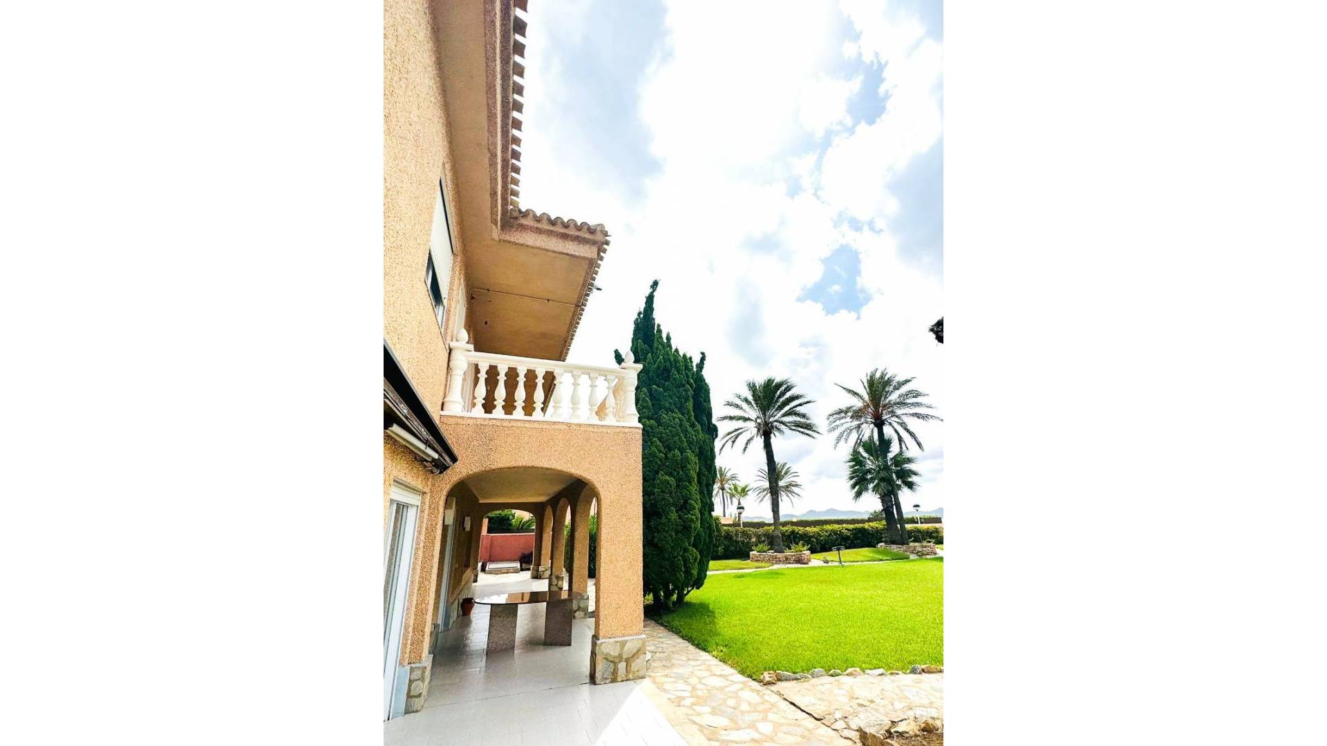 Segunda Mano - Villa independiente - CARTAGENA - La Manga del Mar Menor