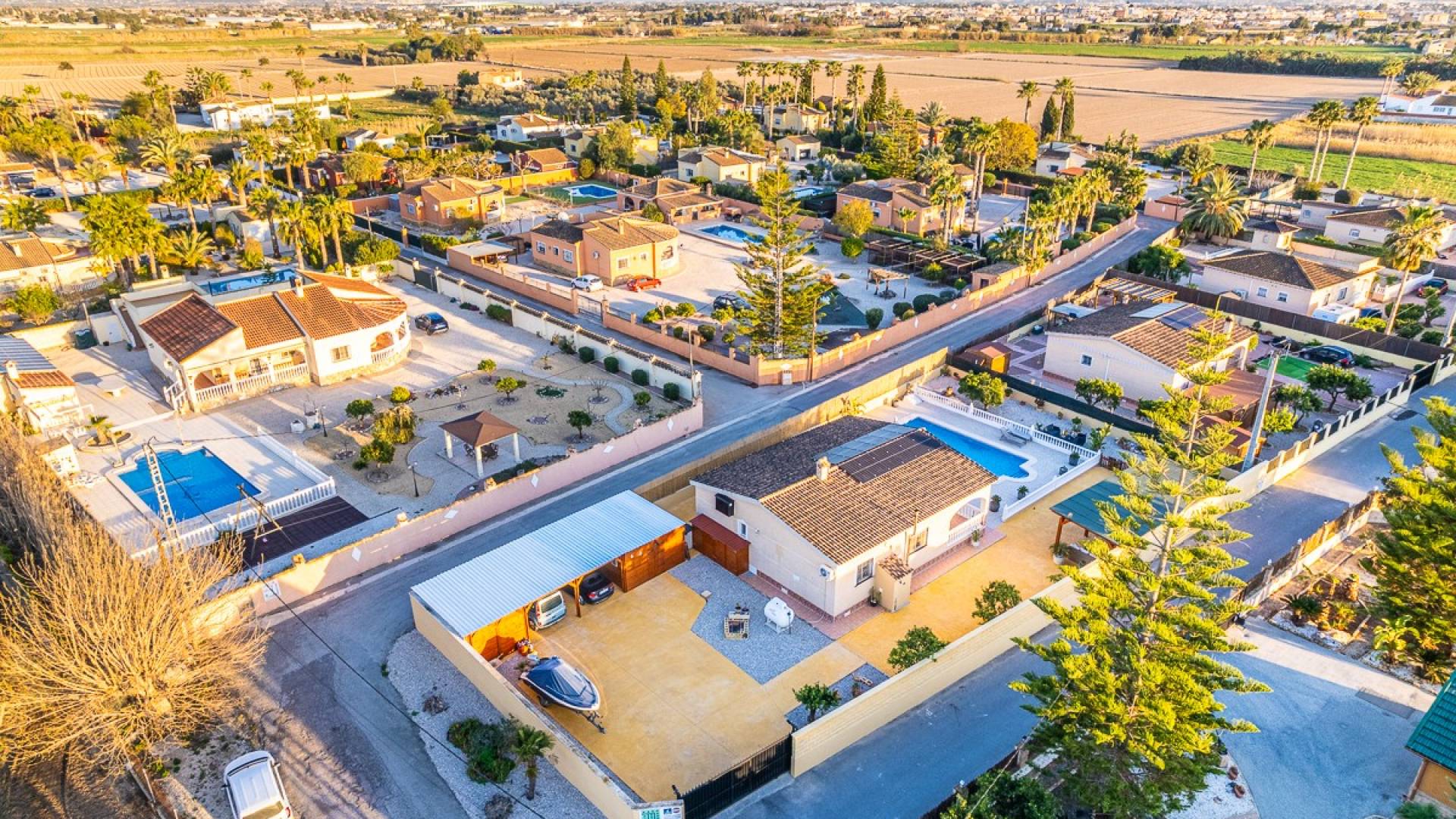 Segunda Mano - Villa independiente - Catral