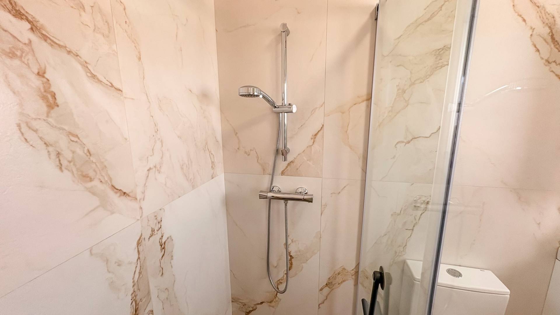 Segunda Mano - Villa independiente - Catral