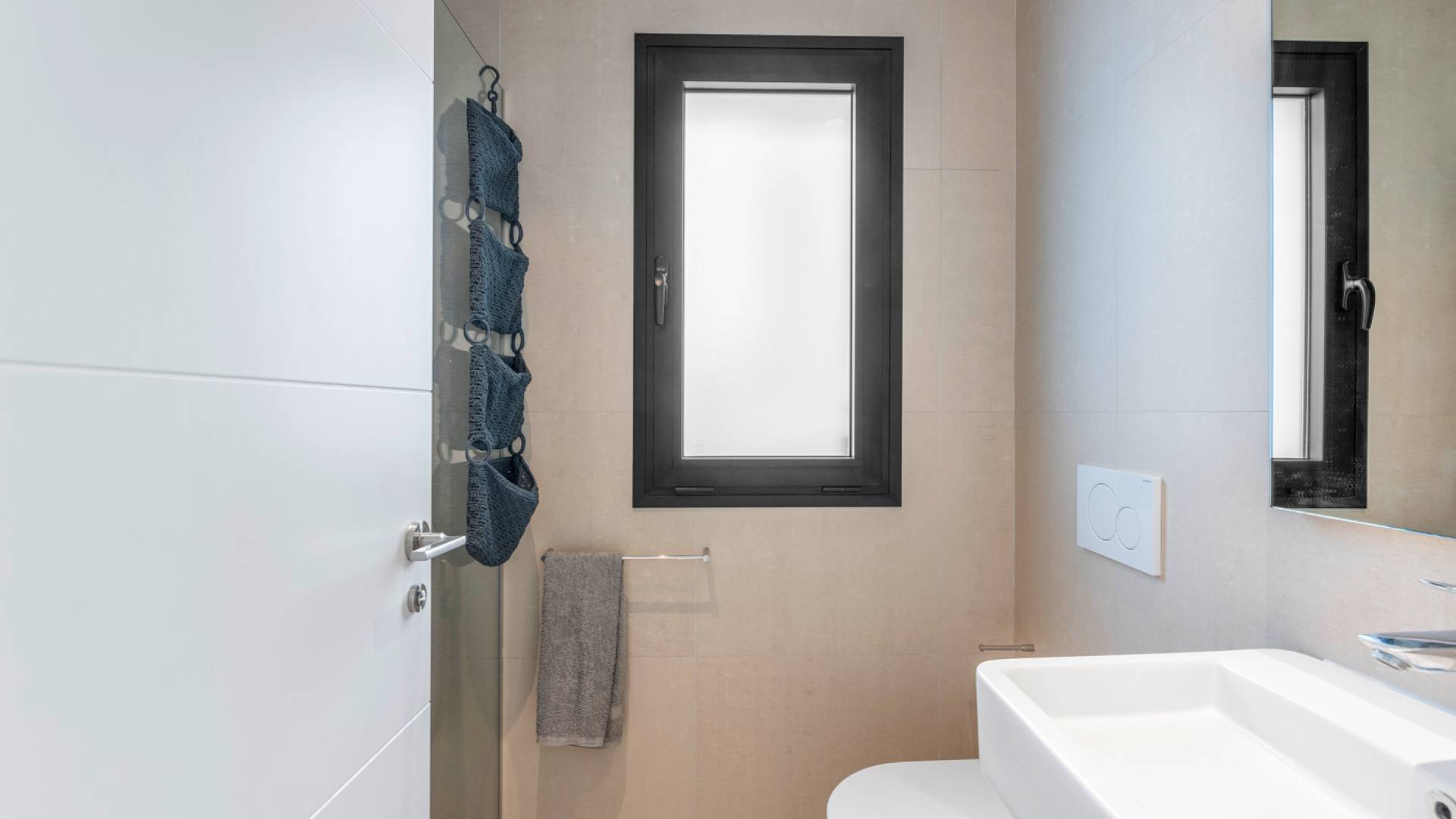 Segunda Mano - Villa independiente - Ciudad Quesada