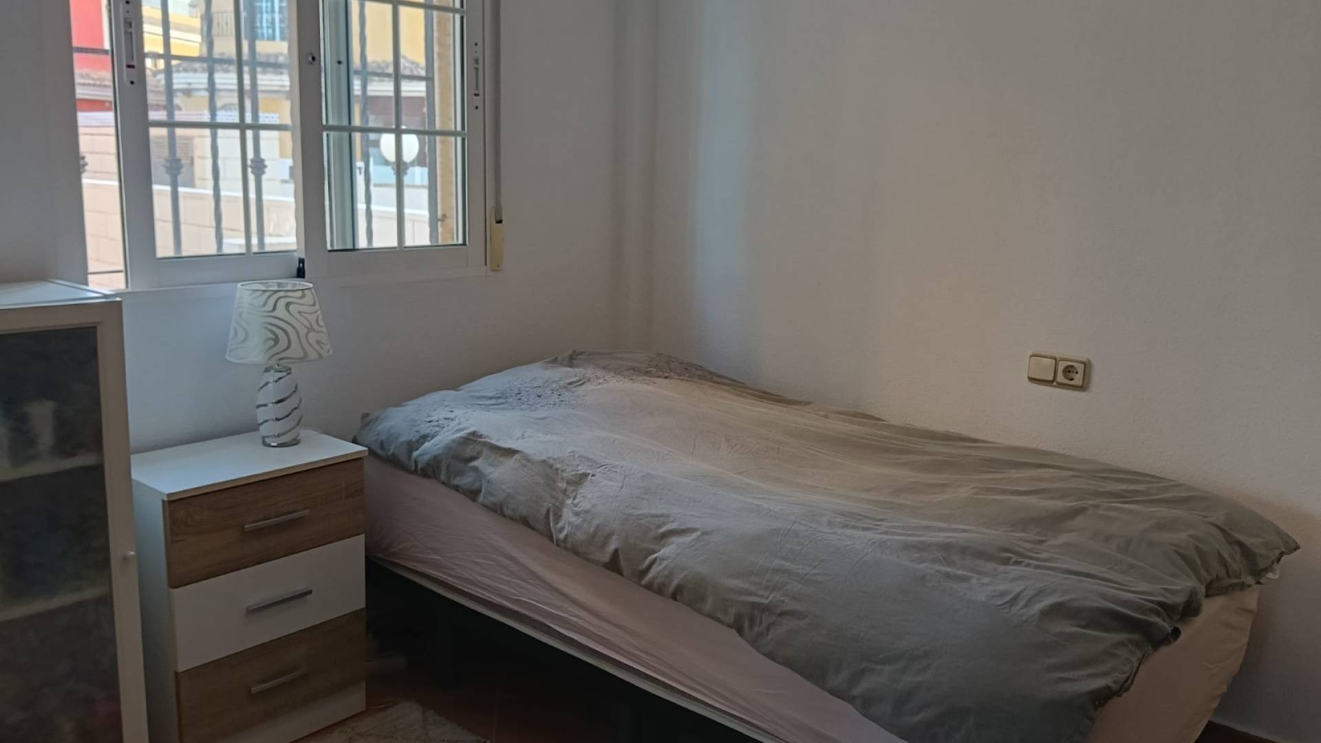 Segunda Mano - Villa independiente - Los Montesinos - La Herrada